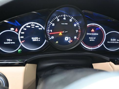 Used 2019 Porsche Cayenne AWD/4WD image 23