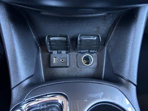 Used 2016 Chevrolet Cruze LT FWD image 22