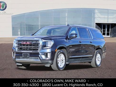 Used 2021 GMC Yukon XL SLT w/ SLT Premium Package image 1