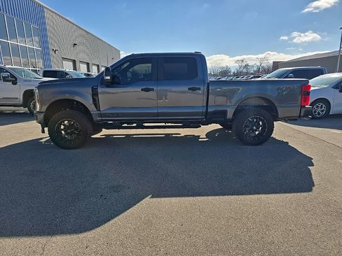 Used 2025 Ford F250 XL w/ STX Appearance Package image 4