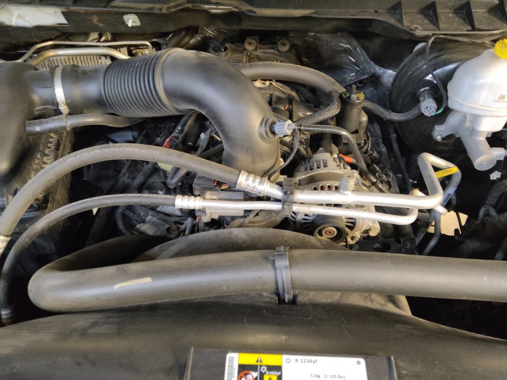 Used 2020 RAM 1500 Classic SLT RWD image 30