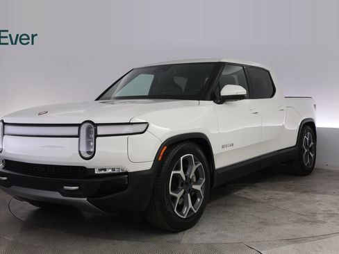 Used 2023 Rivian R1T Adventure AWD/4WD image 2