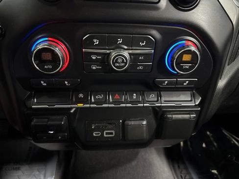 Used 2019 Chevrolet Silverado 1500 LT w/ All-Star Edition AWD/4WD image 20