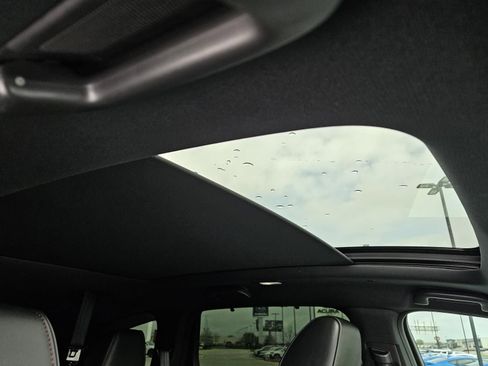 Used 2024 Acura MDX A-Spec image 8