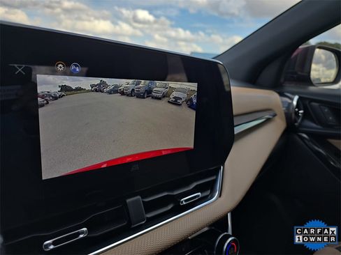 Used 2025 Chevrolet Equinox ACTIV image 23