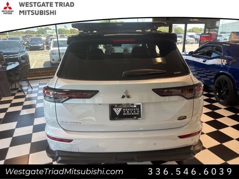 New 2025 Mitsubishi Outlander Trail Edition image 9