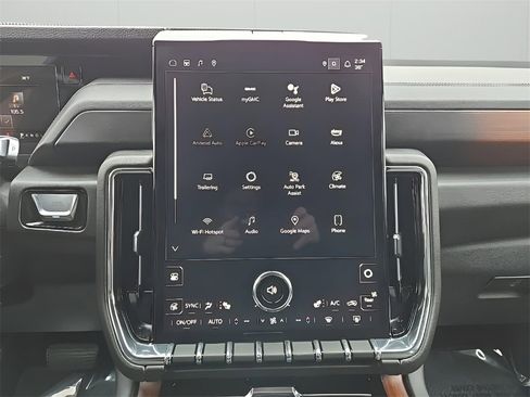 Used 2025 GMC Yukon XL Denali image 22