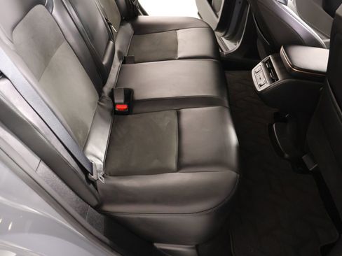 Used 2023 Nissan Ariya FWD image 15