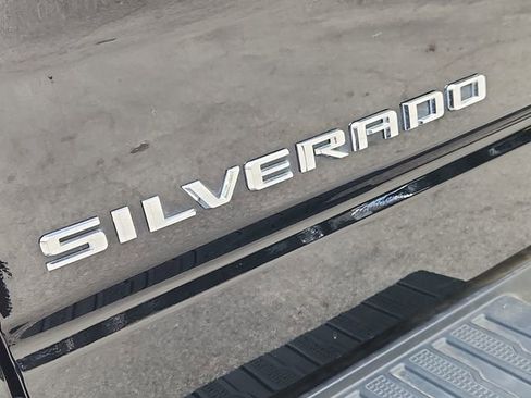 Used 2023 Chevrolet Silverado 1500 LT Trail Boss w/ LPO, Dark Essentials Package image 31