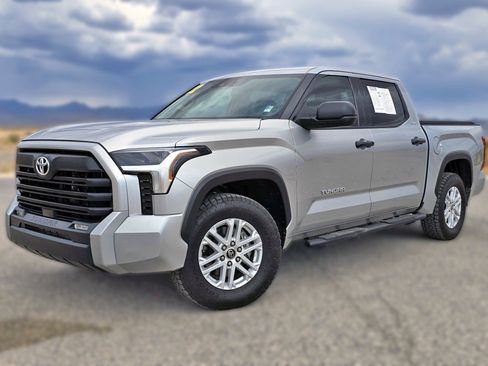 Used 2022 Toyota Tundra SR5 image 1