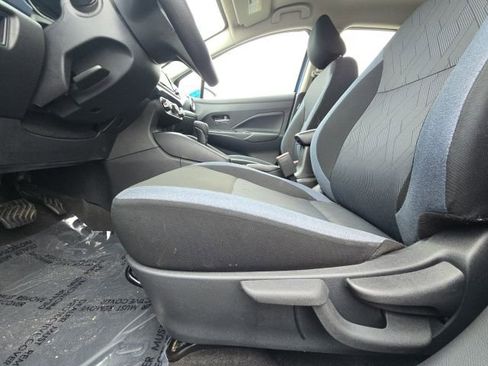 Used 2024 Nissan Versa SV w/ Trunk Package image 16