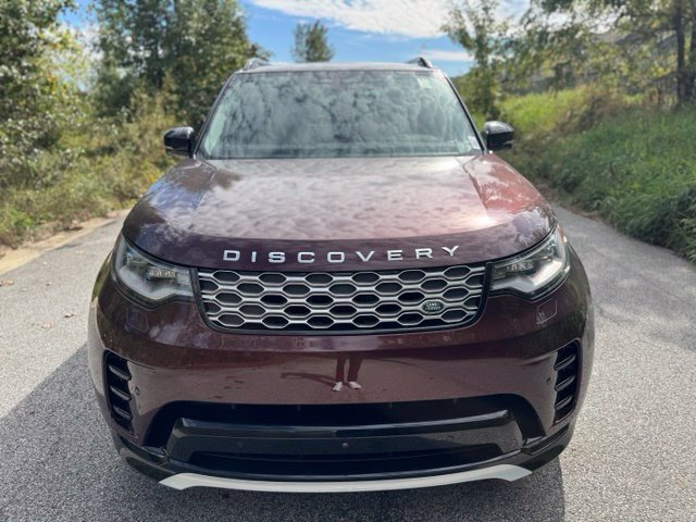 New 2026 Land Rover Discovery Limited Edition AWD/4WD image 3