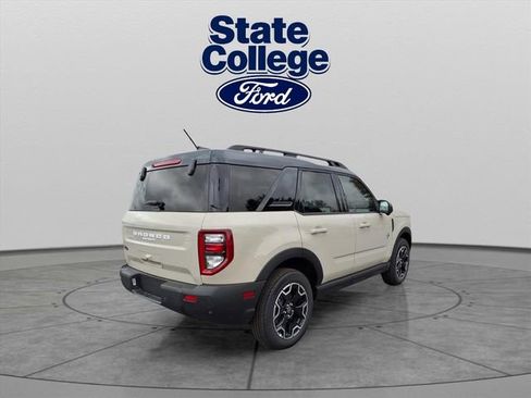 New 2025 Ford Bronco Sport Outer Banks w/ Outer Banks Tech Package+ image 3