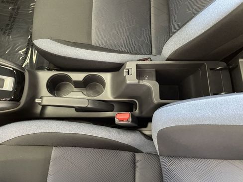 Certified 2025 Nissan Versa SV w/ Trunk Package image 21