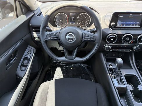 Used 2025 Nissan Sentra S FWD image 13
