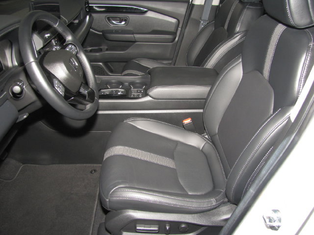 Certified 2026 Honda Passport RTL image 32