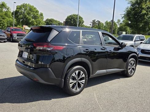 Used 2023 Nissan Rogue SV FWD image 5
