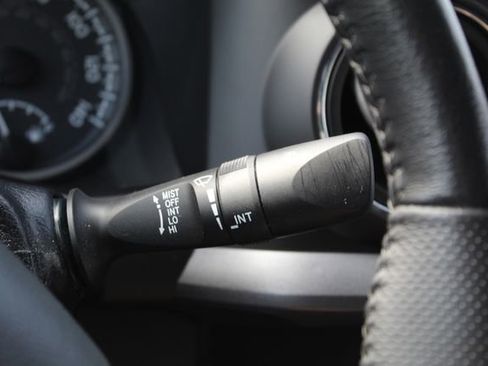 Used 2019 Toyota Tacoma TRD Off-Road AWD/4WD image 18