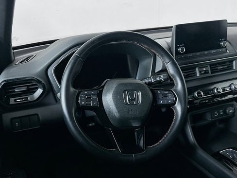 Used 2023 Honda Pilot Sport image 18