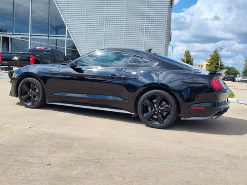 Used 2021 Ford Mustang GT w/ Black Accent Package RWD image 5