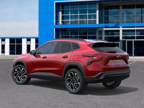 New 2026 Chevrolet Trax RS FWD image 3