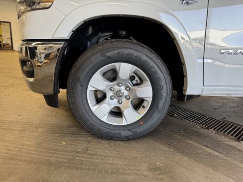 New 2026 RAM 1500 Big Horn AWD/4WD image 31
