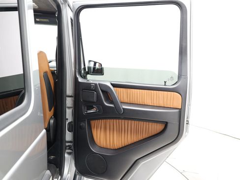 Used 2013 Mercedes-Benz G 63 AMG 4MATIC image 46