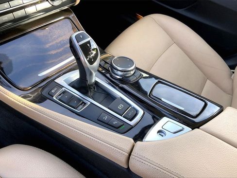 Used 2016 BMW 535i xDrive Sedan image 15