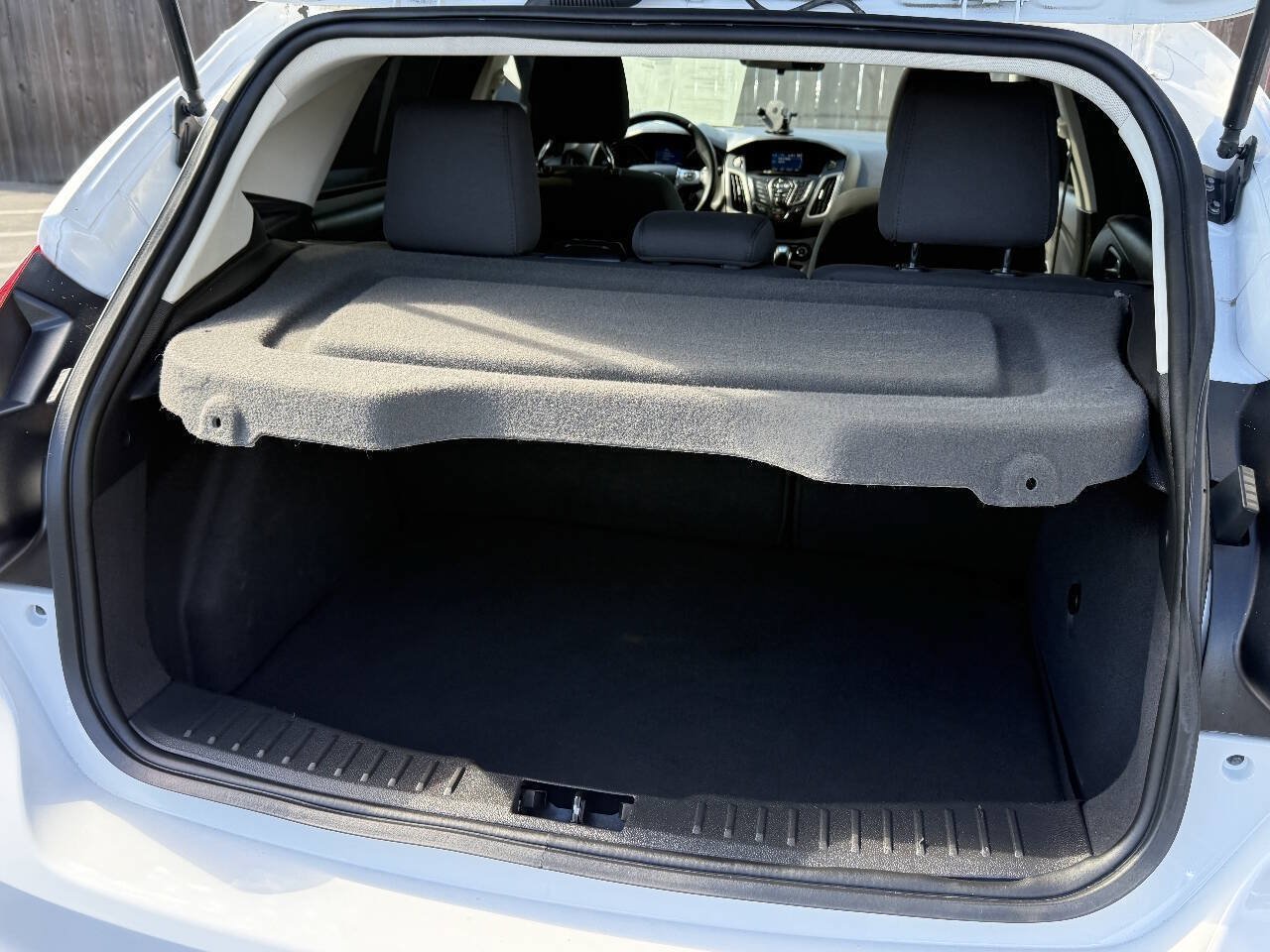 Used 2012 Ford Focus SEL FWD image 15