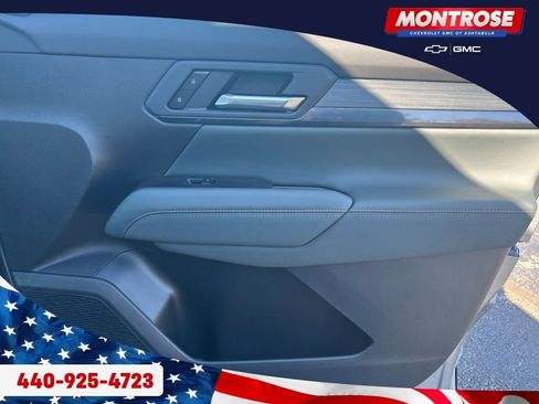 New 2026 GMC Terrain AT4 w/ Technology Package II image 30