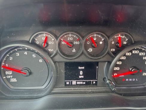 Used 2022 Chevrolet Silverado 1500 Custom image 8