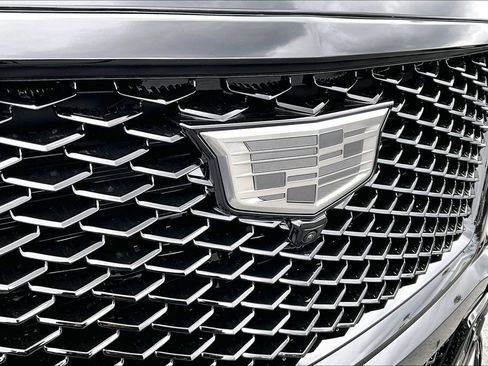 New 2026 Cadillac Escalade ESV V image 37