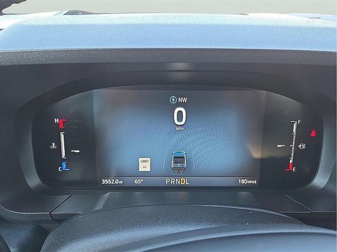 New 2025 Ford Maverick Lariat w/ 4K Tow Package image 18