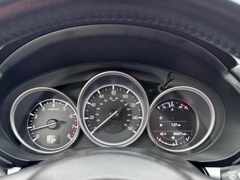 Used 2018 MAZDA CX-5 Touring w/ Preferred Equipment Package image 15