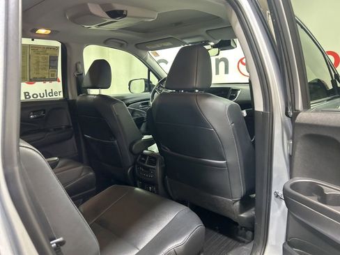 Used 2019 Honda Pilot Elite image 15