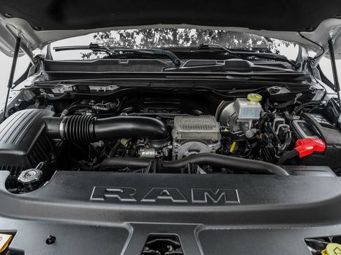 Used 2023 RAM 1500 Big Horn AWD/4WD image 7