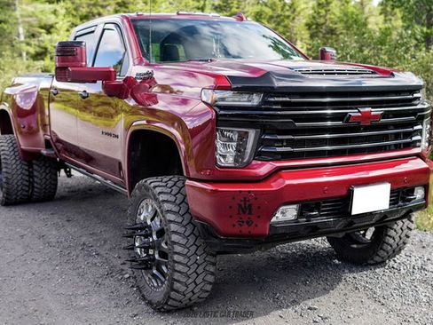 Used 2022 Chevrolet Silverado 3500 High Country AWD/4WD image 10