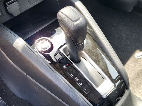Used 2025 Nissan Versa SV w/ Trunk Package FWD image 13