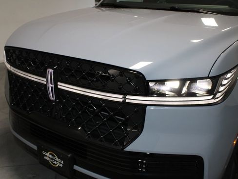 New 2025 Lincoln Navigator Reserve w/ Jet Appearance Package image 69