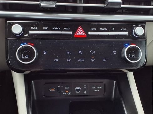 Used 2025 Hyundai Tucson SEL FWD image 16