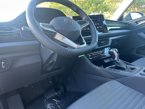 New 2026 Volkswagen Jetta S image 9