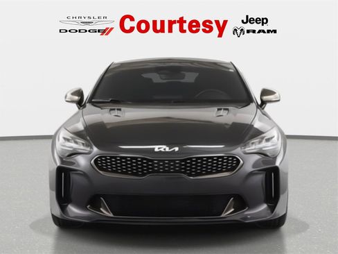 Used 2022 Kia Stinger GT-Line image 9