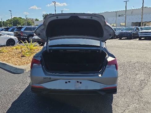 Certified 2023 Hyundai Elantra SEL w/ Convenience Package FWD image 21