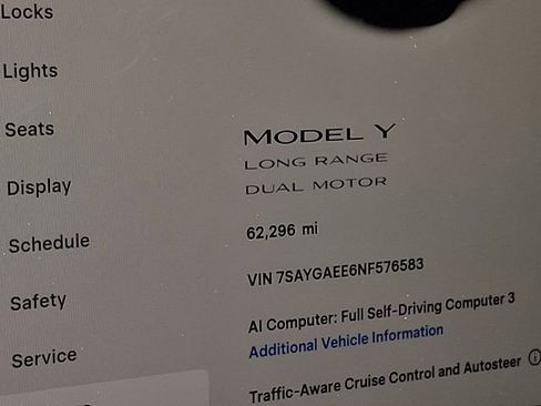 Used 2022 Tesla Model Y Long Range AWD/4WD image 21
