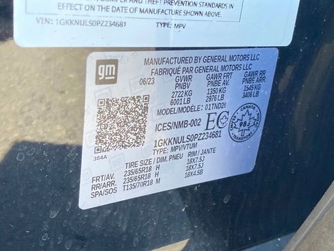 Certified 2023 GMC Acadia SLT image 26