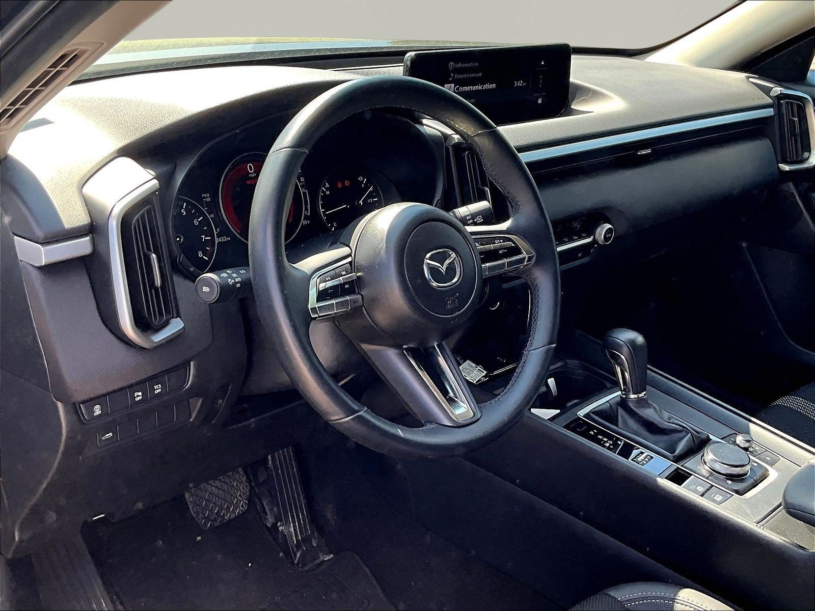 Used 2026 MAZDA CX-50 AWD 2.5 S w/ Preferred Pkg image 17