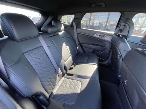 Used 2025 Kia Sportage X-Line image 18