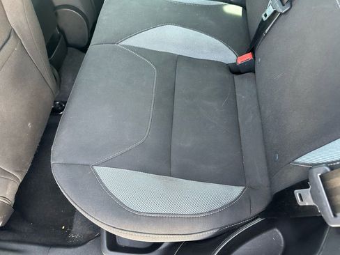 Used 2018 Ford Focus ST image 29