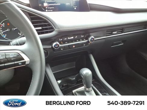 Used 2025 MAZDA MAZDA3 s FWD image 30
