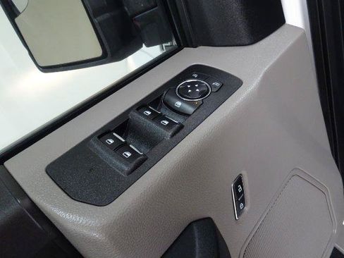 Used 2018 Ford F150 XL w/ Equipment Group 101A Mid AWD/4WD image 22